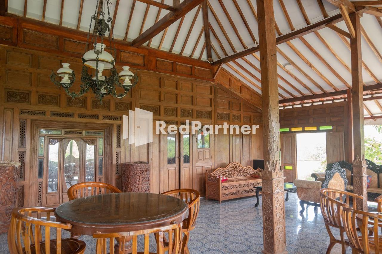 Baron Hill Resort Gunung Kidul Mitra Reddoorz Экстерьер фото